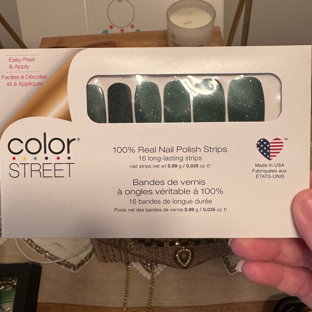 Color Street Green Nail Polish Strips-ScotTopic